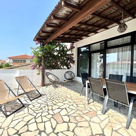 Apartment Denis - Great Location & Large Terrace Makarska Exteriör bild