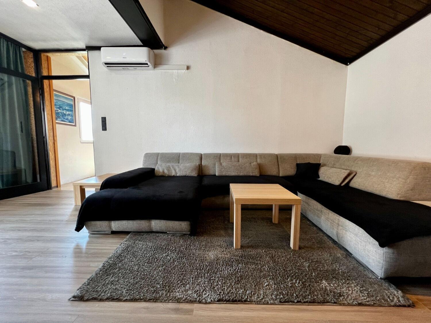 Apartment Denis - Great Location & Large Terrace Makarska Exteriör bild